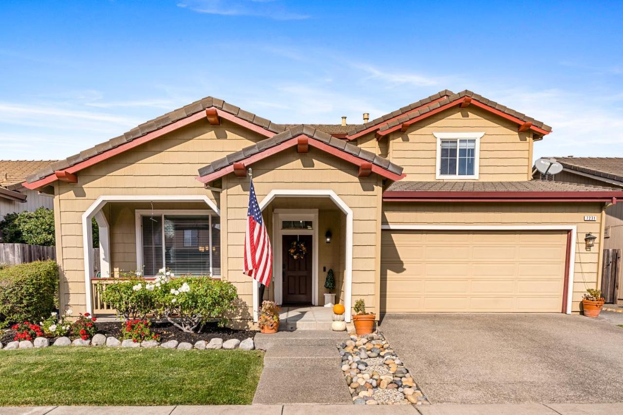 Brand New Listing - Windsor “Winetopia” Getaway Esterno foto