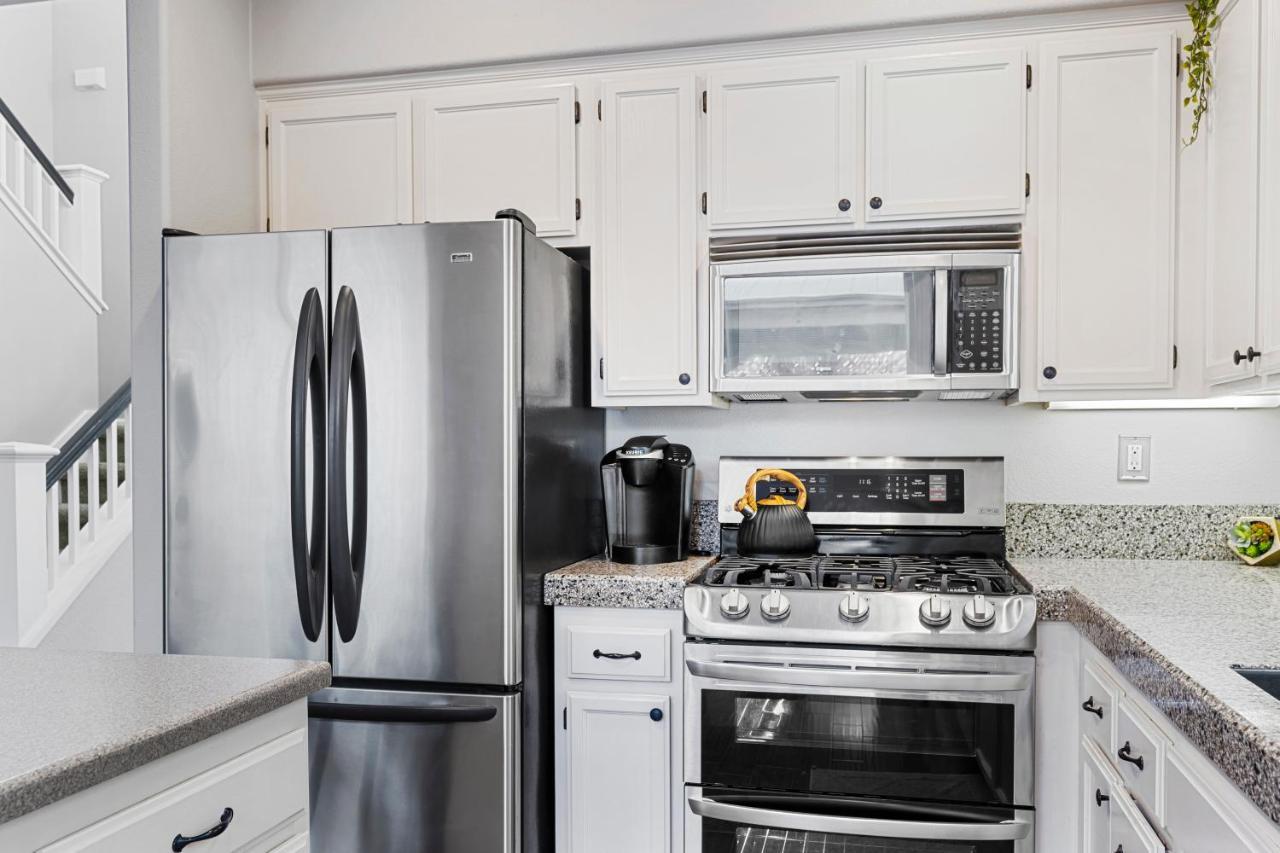 Brand New Listing - Windsor “Winetopia” Getaway Esterno foto